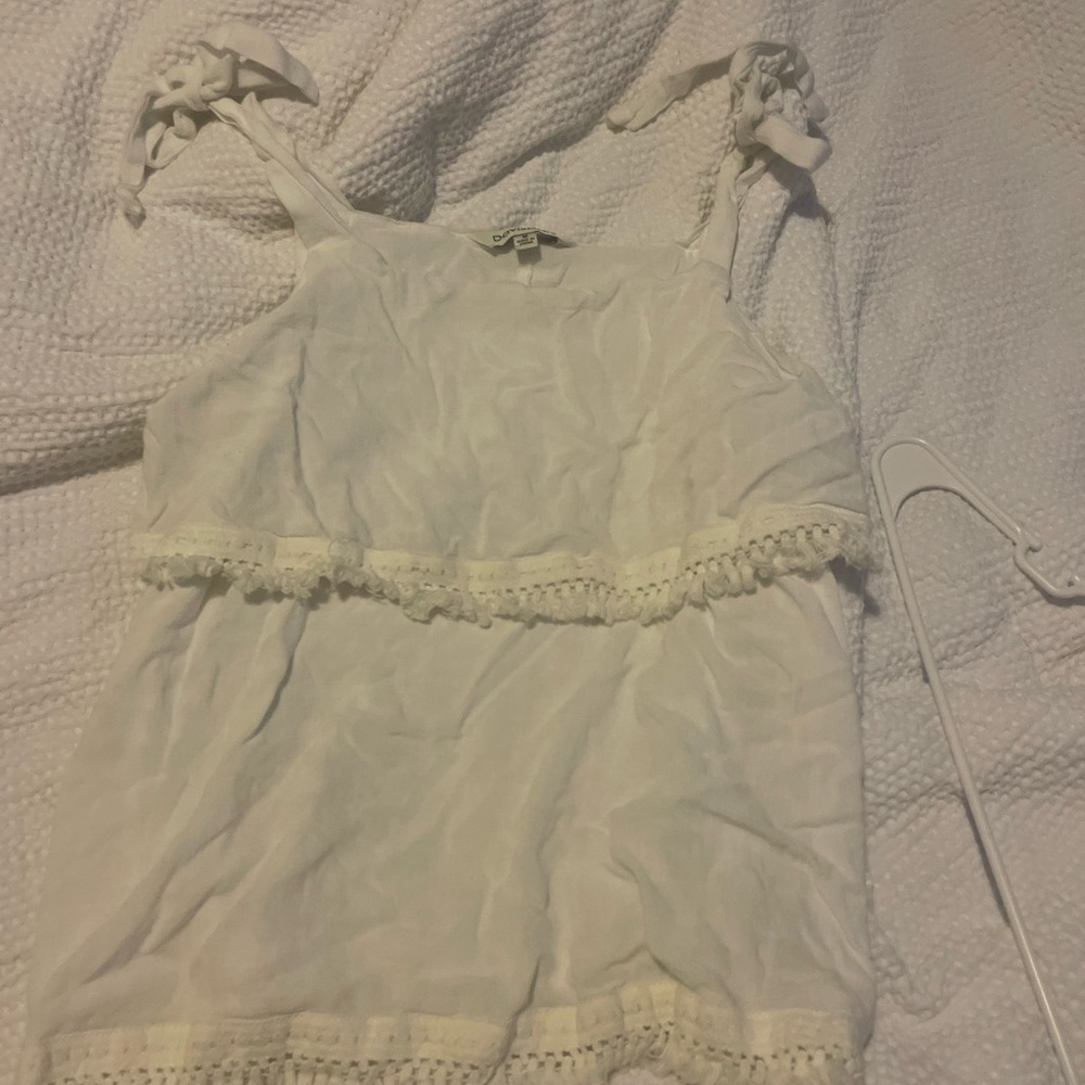 Cute white tie sleeve top
